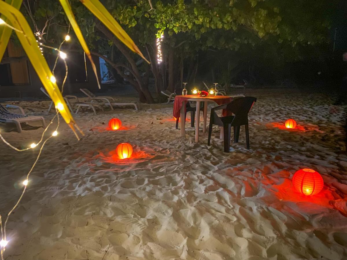 Leisure Inn Guest House Bodufolhudhoo Ngoại thất bức ảnh