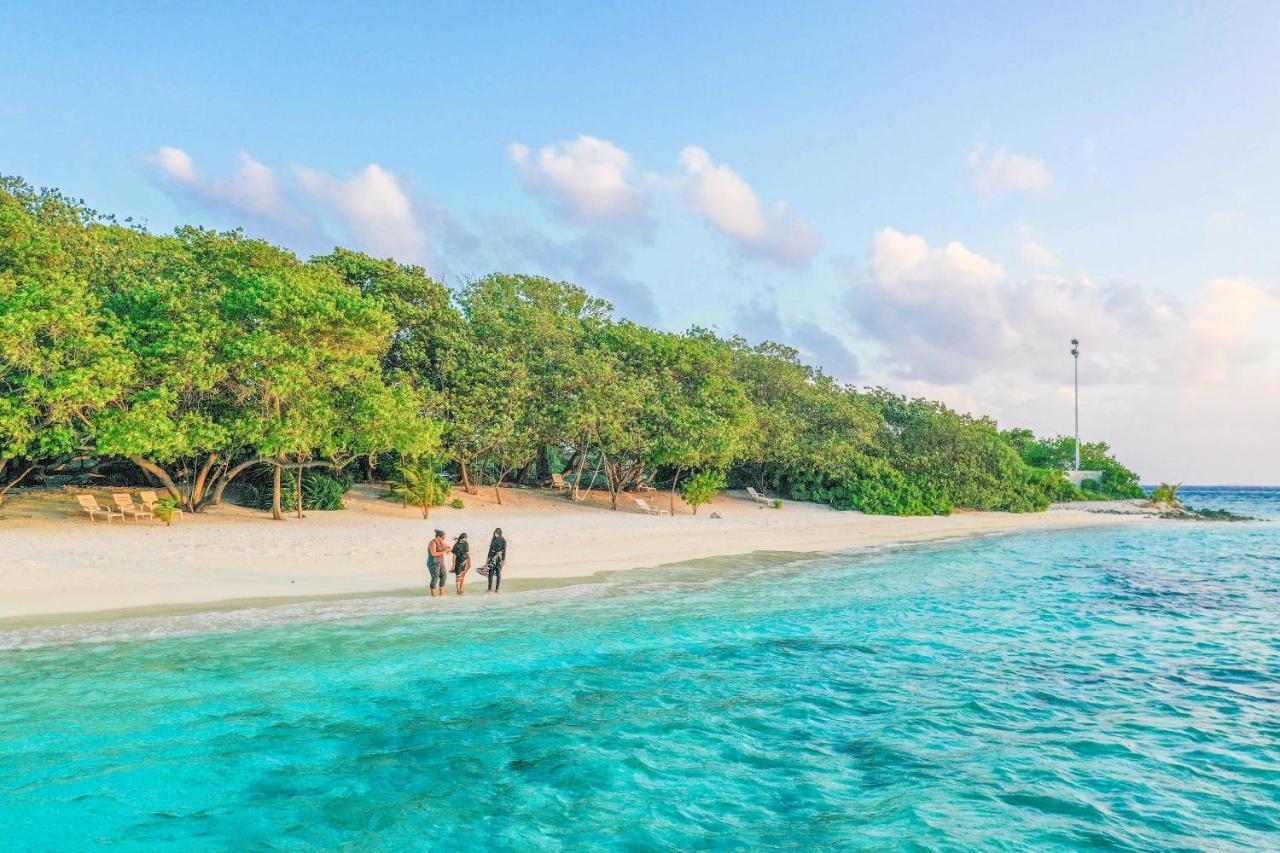 Leisure Inn Guest House Bodufolhudhoo Ngoại thất bức ảnh