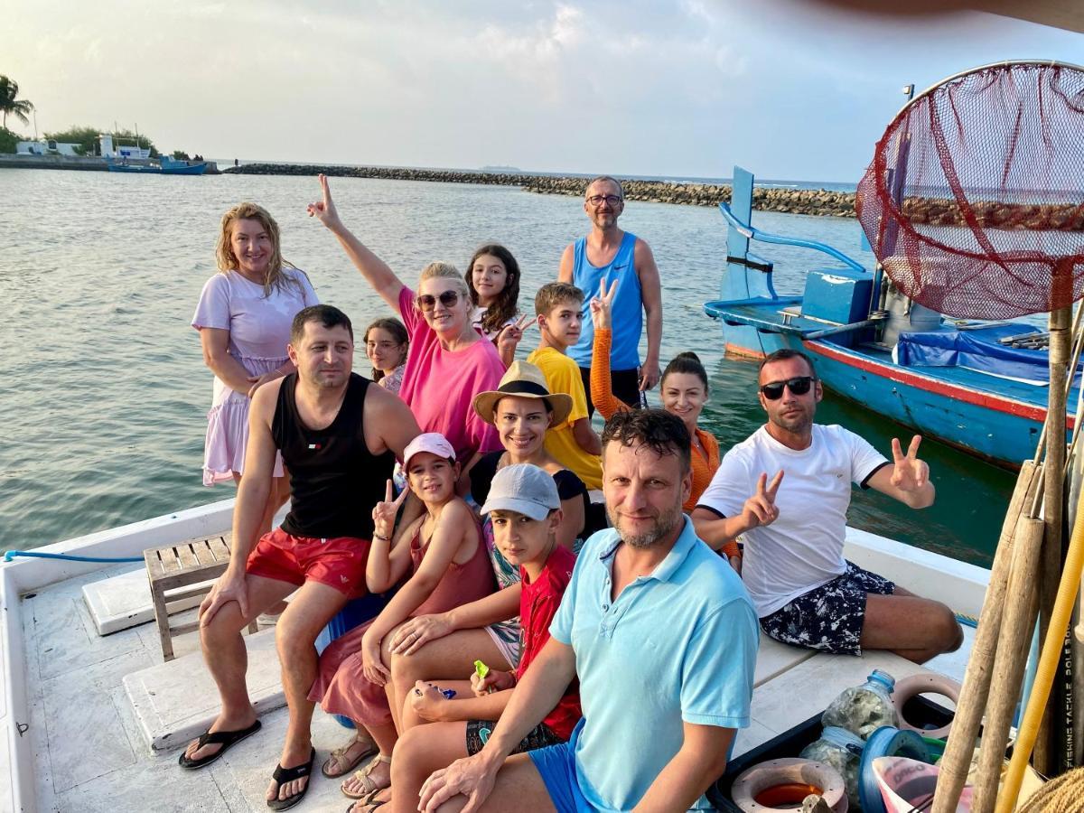 Leisure Inn Guest House Bodufolhudhoo Ngoại thất bức ảnh